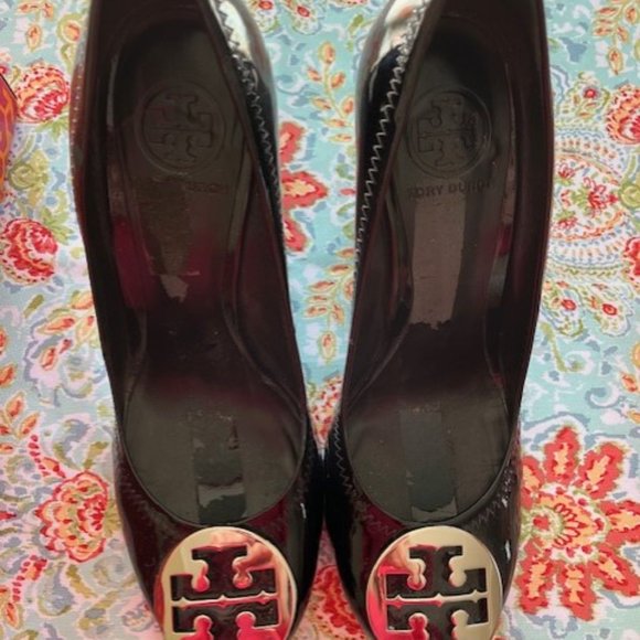 Tory Burch Sophie Wedges Black/Silver Size 9 - Picture 3 of 6